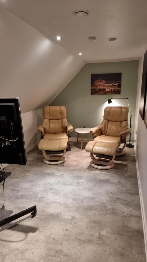 Séjour chez l'habitant Vaerelse, Spiseomrade, Tv-stue Og Eget Bad Pa Landet *